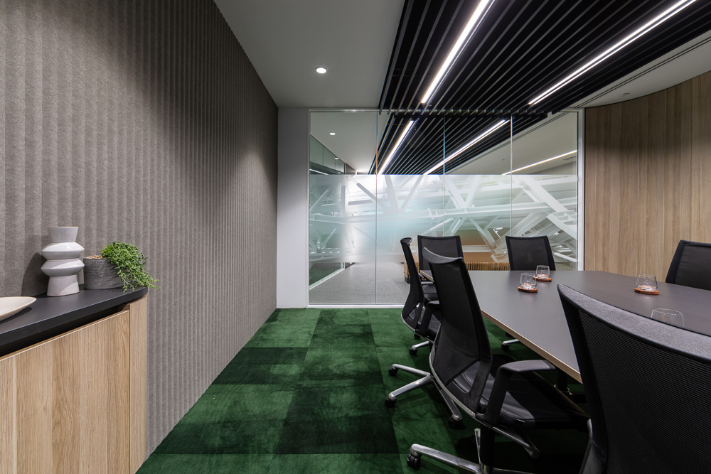 Meeting room in a DBM Vircon office fitout