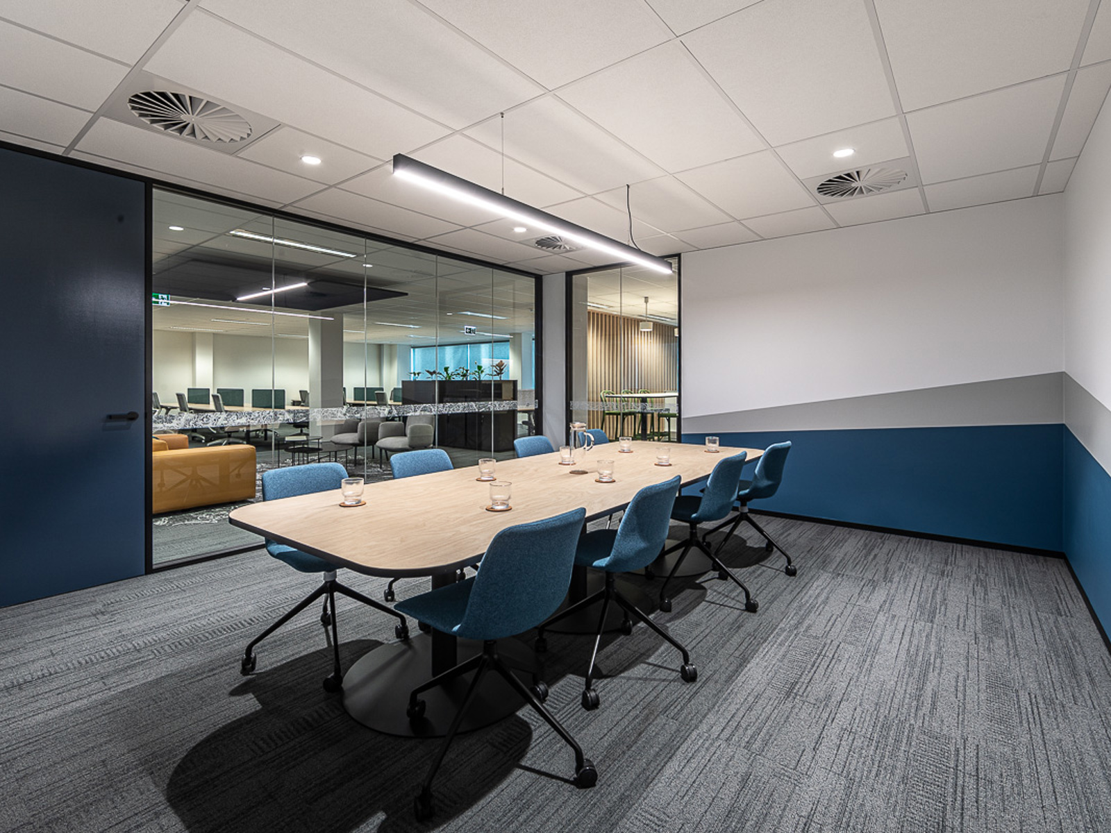 SHOW SUITE 220 ST GEORGES TERRACE | Hub Interiors