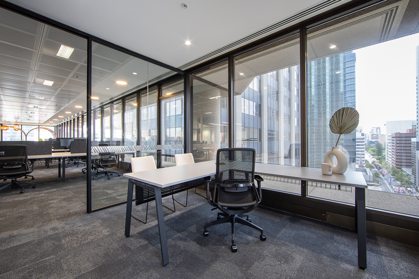 Office fitout by Hub Interiors, 150 St Georges Terrace, Perth